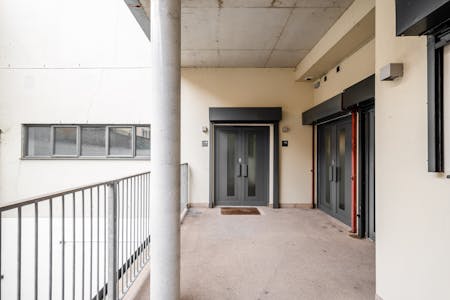 Northside Studios - Unit 1.06, 16-29 Andrews Road, London, Office To Let - North Side Studios 1.06 - Low Res 15.jpg