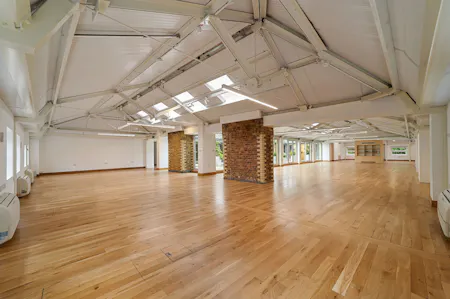 Rochelle School, 16 Playground Gardens, London, Office To Let - MD-BC-ArnoldCircus-15.JPG