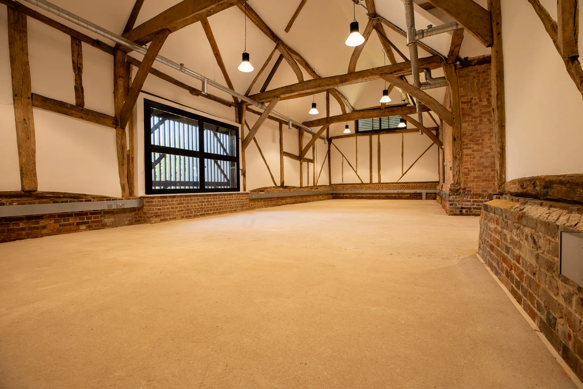 Manor Farm Barns, Hughenden Manor Estate, High Wycombe, Offices To Let - 352A1857-HDR.jpg