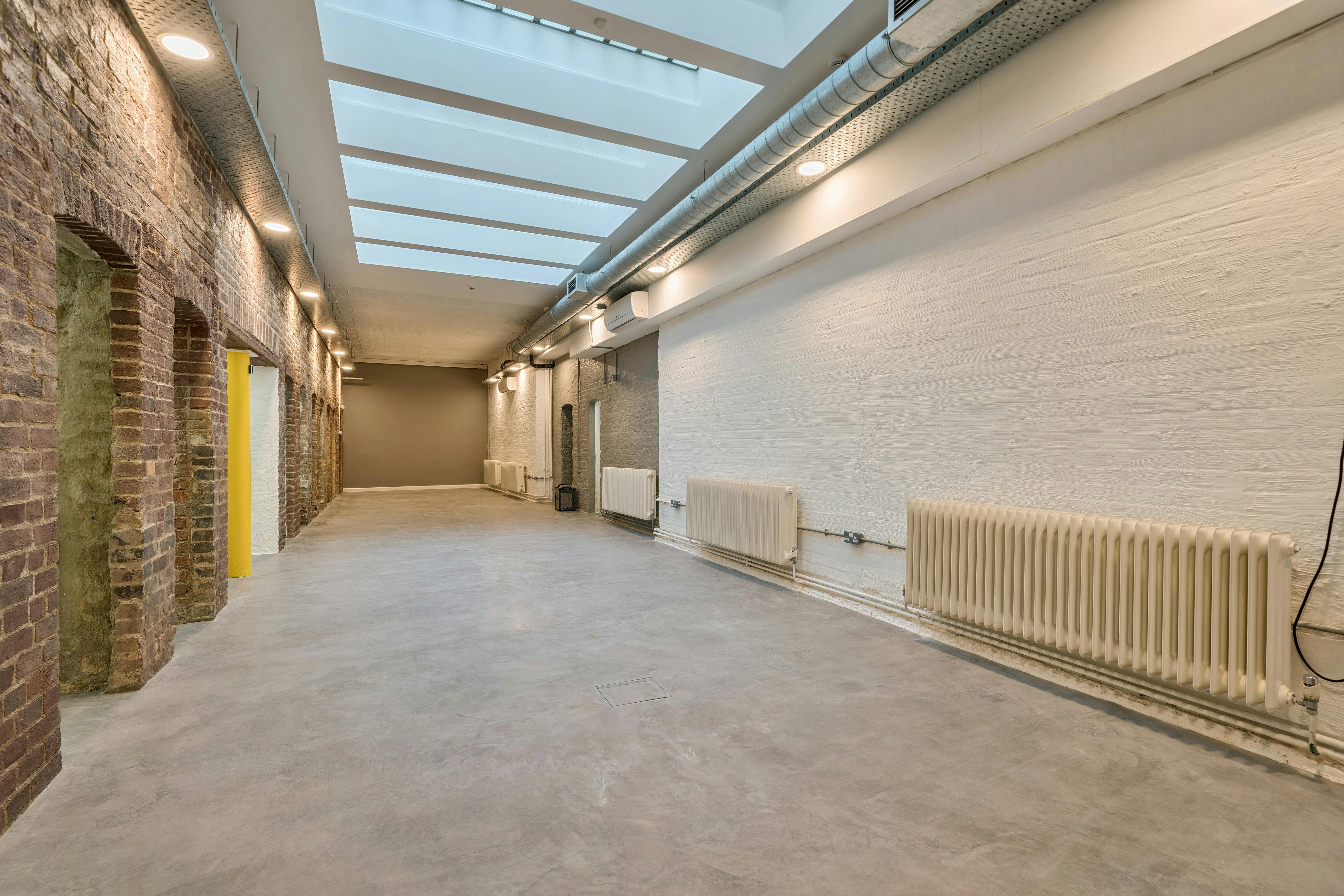 48 Kingsway Place <span>EC1R</span>