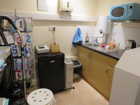 Old Bakery Mews, Farnborough, Offices To Let - IMG_1936.JPG