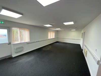 Modern Self Contained Office For Sale in Durham, Durham, Office For Sale - 6.jpg