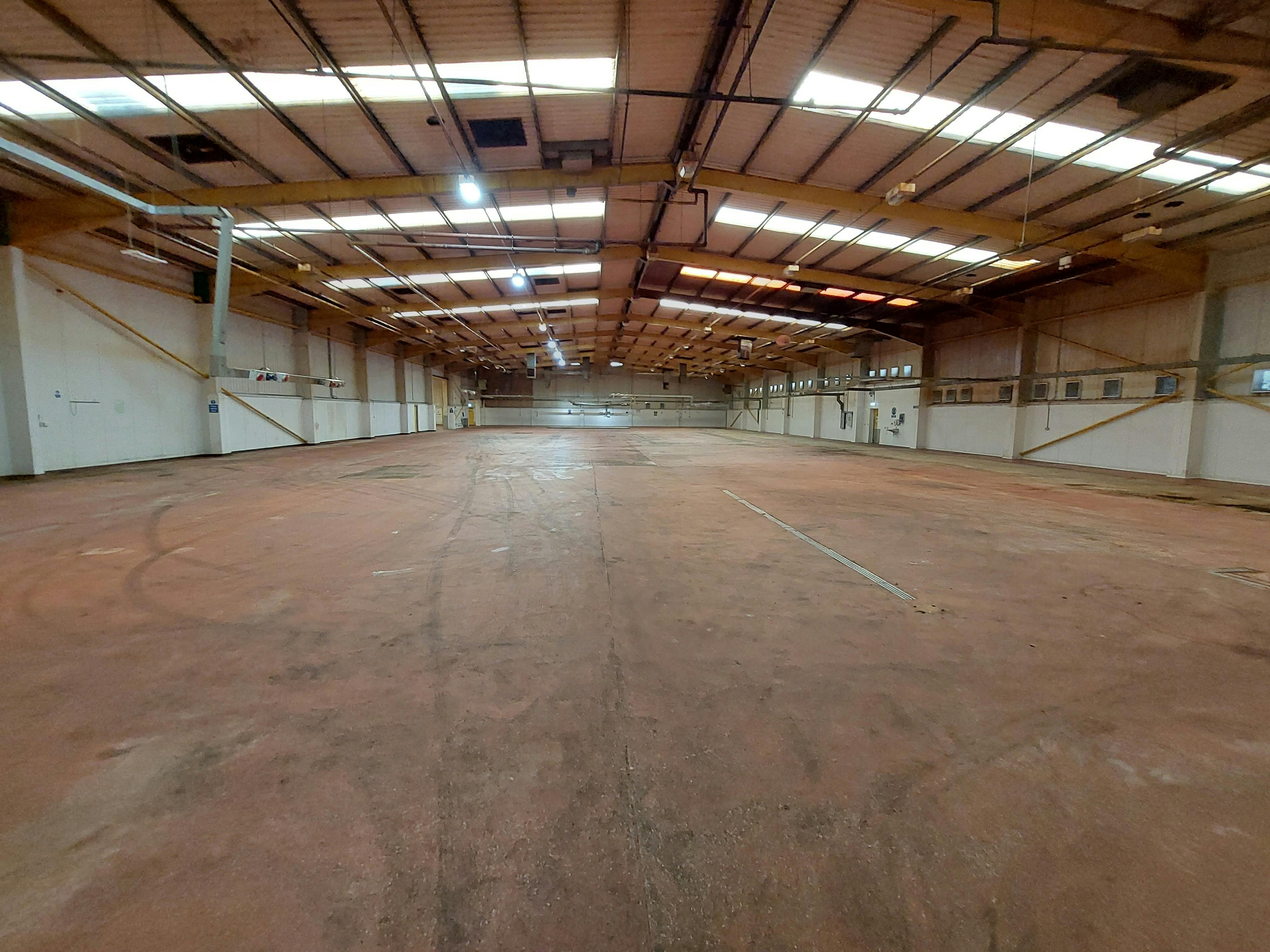 Industrial Unit in Doncaster - photo 4