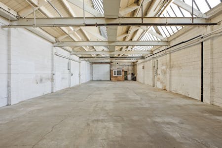 Unit 6 Mount Road Industrial Estate, Huddersfield, Industrial To Let - IMG_0393.jpg