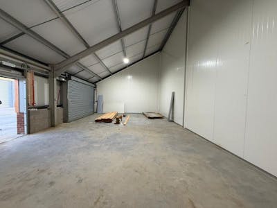 Barn Meadows, Little Stambridge Hall Lane, Rochford, Industrial To Let - Picture 2.jpg