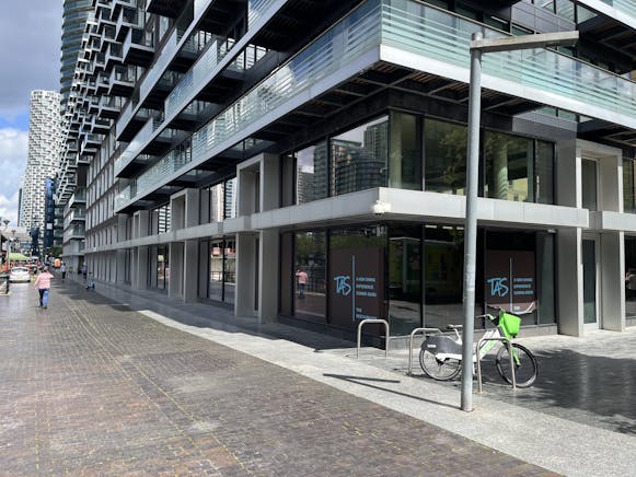 2 & 6 Oakland Quay, London, Leisure / Health & Fitness / Offices / Restaurant / Retail To Let - IMG_2672.JPG