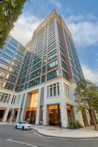The Cabot, London, Office To Let - 0X9A9529.jpg