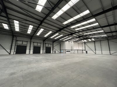 14 IO Centre, Park Farm, Redditch, Industrial/Logistics To Let - IMG_8181.JPG