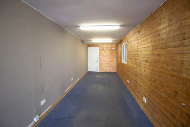 Unit 5, Devonshire Court, Feltham, Industrial / Warehouse To Let - 5.jpg