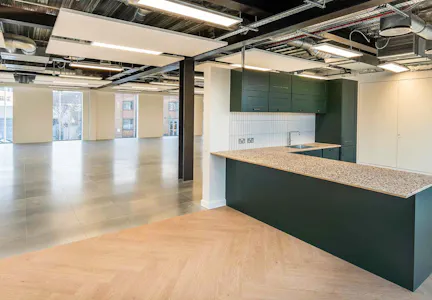 Power Road Studios - Studio 5, London, Office To Let - f359986b1a5c5379cd3c905571dbd09d-studio-5-power-road-studios-chiswick-w4-offices-west-london-int3.jpg
