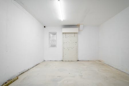 493 Cambridge Heath Road, London, Retail To Let - Cambridge Heath Rd 493  4.jpg