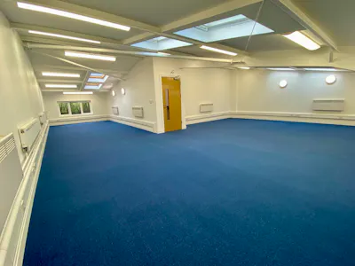 Unit 3 Betchworth Works, Crawley, Business Units / Industrial For Sale - WEB IMG_9391.jpeg