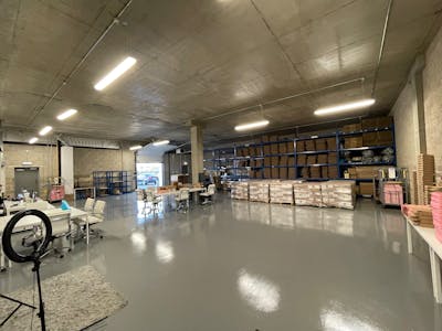 Units G3/G10 Silverbox House, Wembley, Industrial To Let - IMG_7277.JPEG