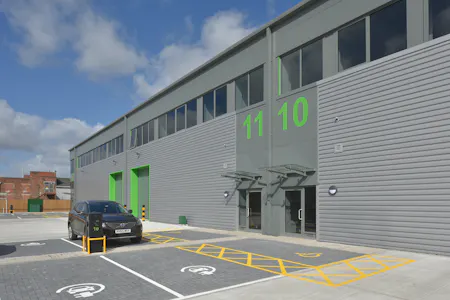 Bridgewater Point, 103 Barton Dock Road, Manchester, Industrial To Let - DSC_2848.JPG