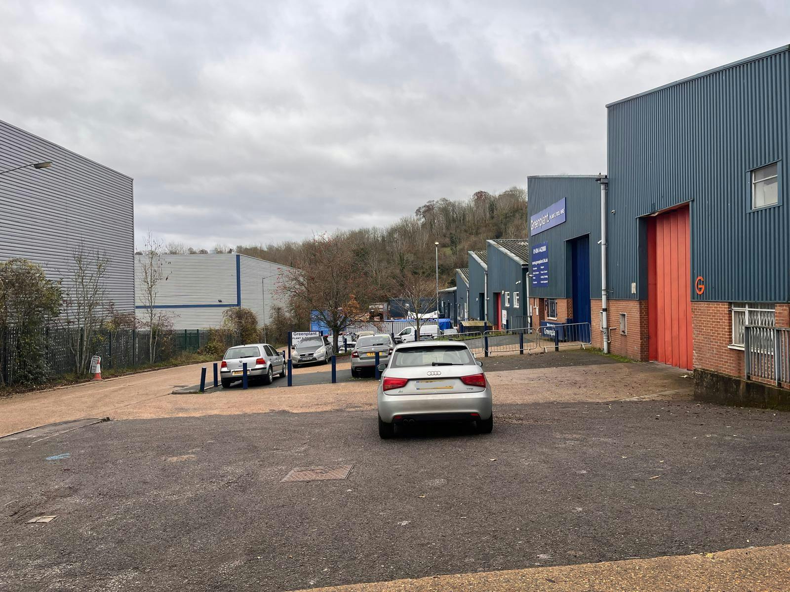 Unit H Progress Road, Sands Industrial Estate, High Wycombe, Industrial To Let - WhatsApp Image 20251112 at 140311_f7ee306f.jpg