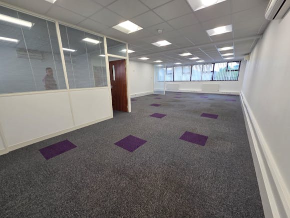 16, Capricon Centre, Cranes Farm Road, Basildon, Office To Let / For Sale - IMG20250604WA0080.jpg