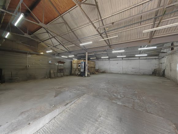 32-34 Sunbeam Road, Park Royal, Industrial / Warehouse To Let - IMG_20250519_164540.jpg