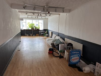 16 Market Place, Doncaster, Cafe (A1) / Class E Retail / Leisure / Hot Food Takeaway / QSR / Retail / High Street Retail / Retail - In Town To Let - 20250918_111350783_iOS.jpg