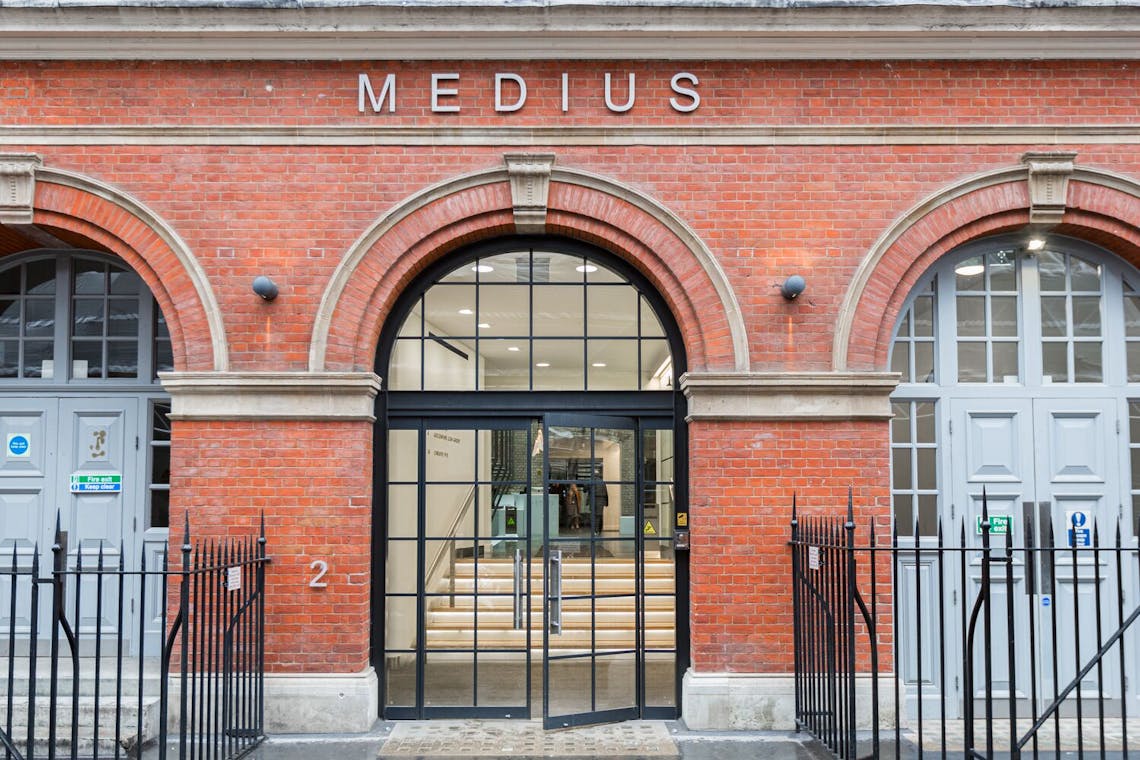 Web_72DPI20191014_WeWork_Medius_House_London_016.jpg Medius, London, Office / Serviced Office To Let - Web_72DPI20191014_WeWork_Medius_House_London_016.jpg