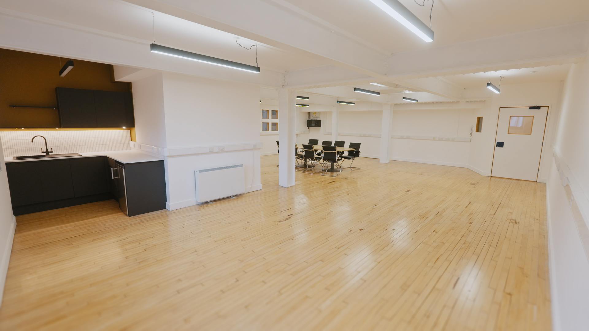 31/46, The Calls, Leeds, LS2 7EY