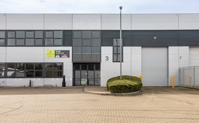 Unit 3, Nimbus Park, Dunstable, Bedfordshire, Warehouse & Industrial To Let - Nimbus_Unit3_17.jpg