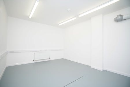 Unit 2 Trojan Business Centre, Warwick, Industrial/Logistics / Warehouse To Let - Trojan Business Park (4).jpg