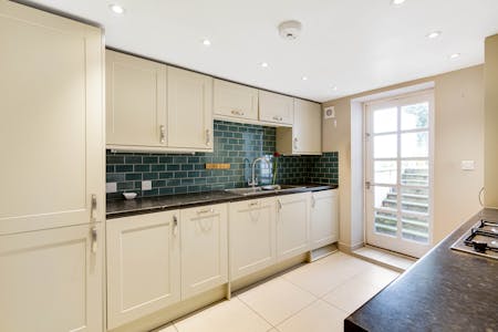 Cloudesley Road, London, Maisonette To Let - Kitchen