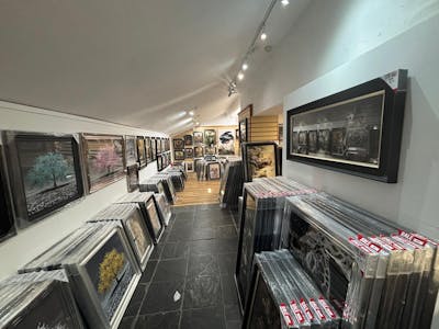 Plantation Bridge, Kendal, Retail For Sale - IMG-20260401-WA0011.jpg