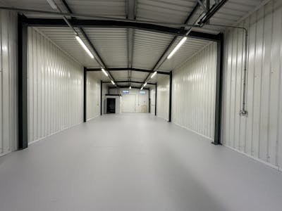 Unit 13 Linford Street Business Estate, London, Industrial / Office To Let - 20231215_100659996_iOS.jpg