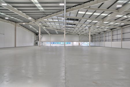 Units 5 & 6 X2 Hatton Cross, Eastern Perimeter Road, Heathrow, Industrial / Warehouse To Let - IMG_2191_HDR_edit A4.jpg