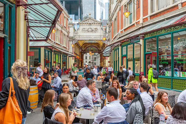 Unit 6-9 Leadenhall Market, Leadenhall Market, London, Cafe To Let - Leadenhall Market - 35.jpg