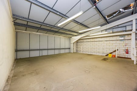 Unit 2, The Cyril Richings Business Centre, Shoreham-by-Sea, Industrial / Warehouse For Sale - Cyril Richings Buisness Centre, Unit 2-017.JPG