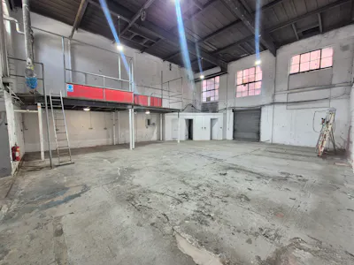 Unit G9, Hallam Mill, Stockport, Industrial/Logistics / Open Storage To Let - 20260813_145840.jpg