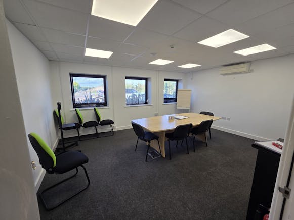 Ground Floor, Cohav House, Southend-on-Sea, Office To Let - IMG20250918WA0011.jpg