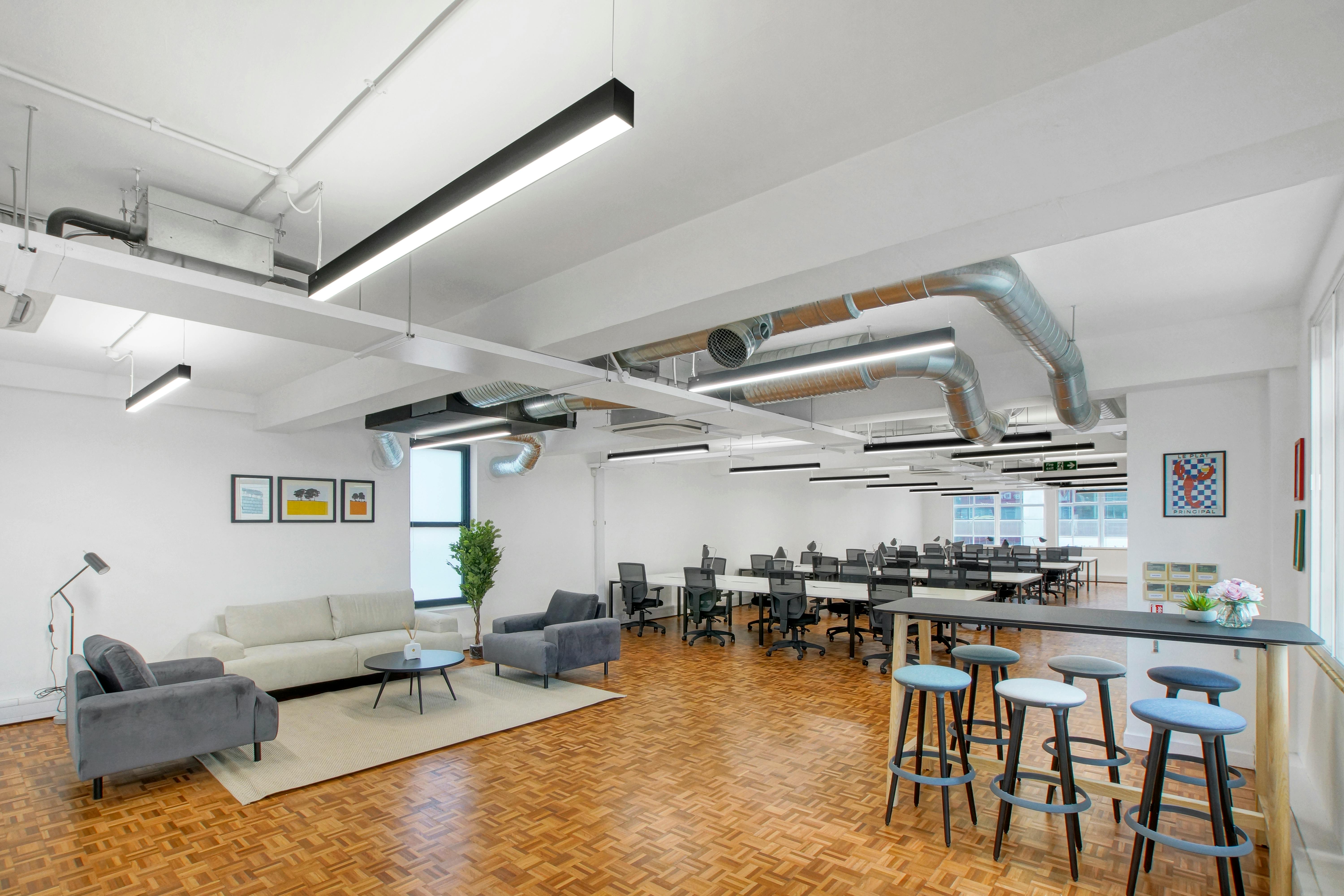 Office in London - photo 2