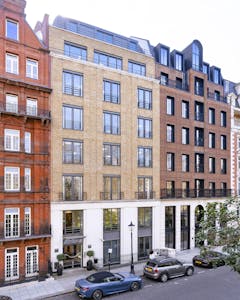 28 St. James's Square, London, Office To Let - Ext