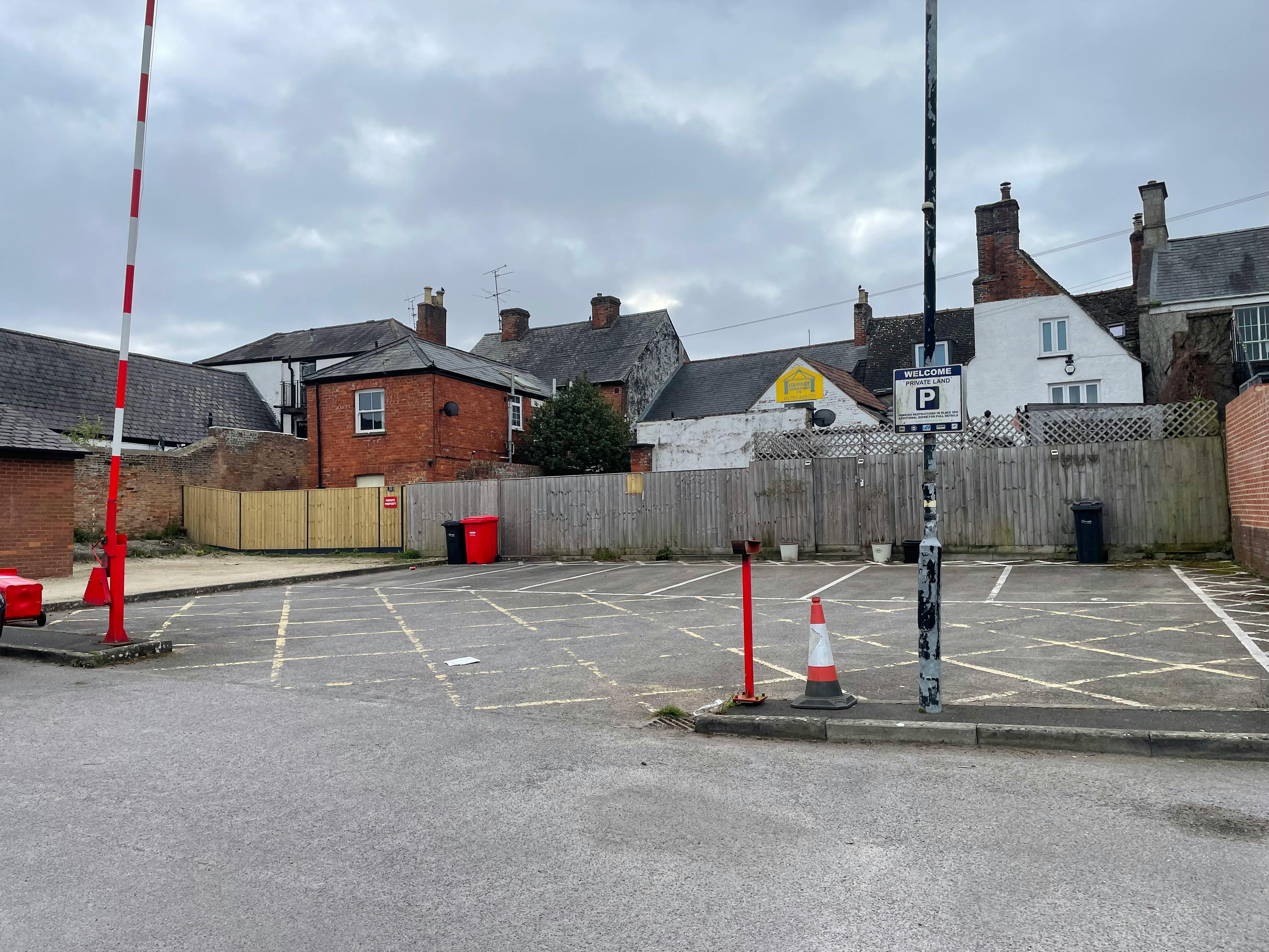 Merchants House, 34 High Street, Royal Wootton Bassett, Investment / Offices / Other / Retail For Sale - IMG_3988.jpg