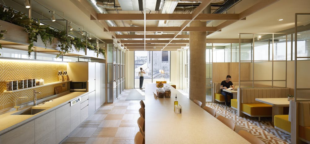 180 Borough High Street - 4. Kitchen.jpg