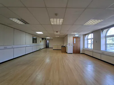 32-36 Lye By-Pass, Stourbridge, Industrial / Industrial / Storage / Industrial / Warehouse To Let - Office.jpg