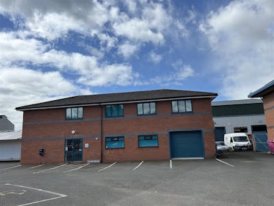 Leask House, Hanbury Road, Bromsgrove, Office To Let - Leask House3.jpg