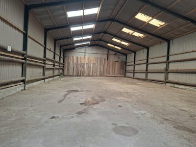 Agricultural Storage Building, Cherry Hall Farm, Lymm, Industrial / Industrial/Logistics / Industrial / Storage / Live/Work Unit / Industrial / Warehouse / Workshops To Let - Cherry Hall Farm  (4).jpg
