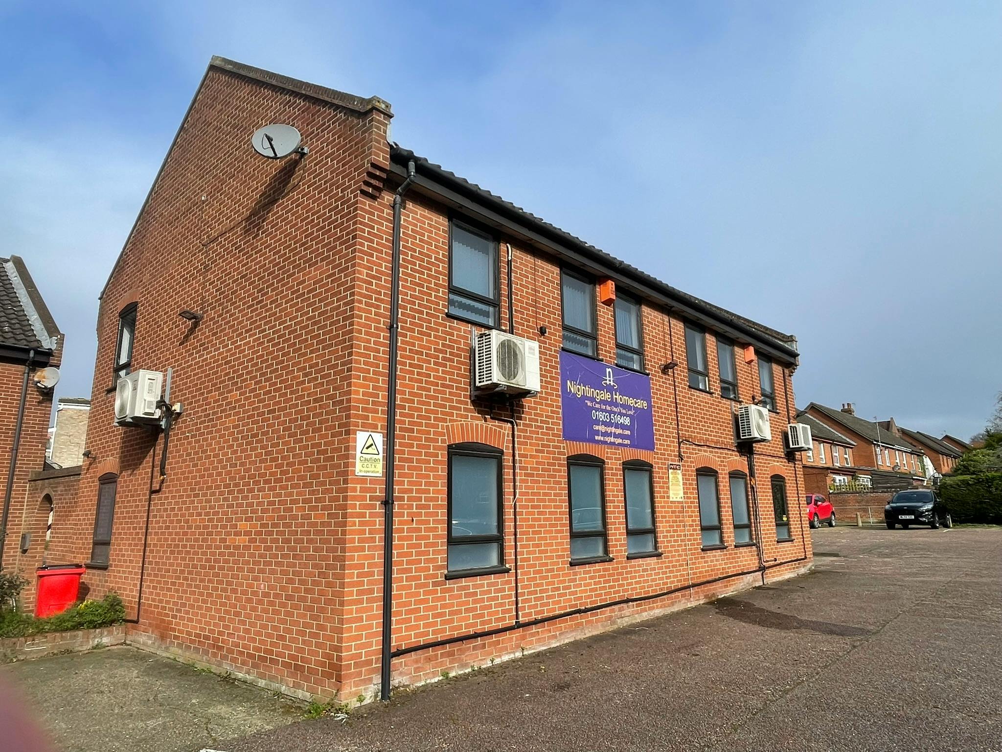 Silver Road, 3-4 Taverners Square