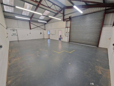 Unit B Blackbrook Business Park, Fareham, Industrial To Let - 20250902_092408.jpg