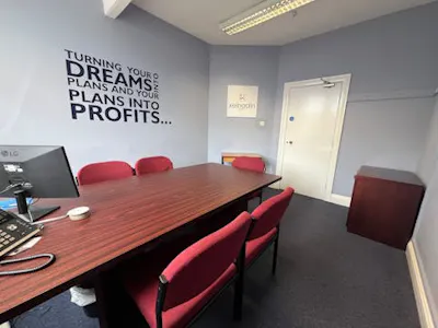 6 Victoria Avenue, Harrogate, Office To Let - Second Floor Office