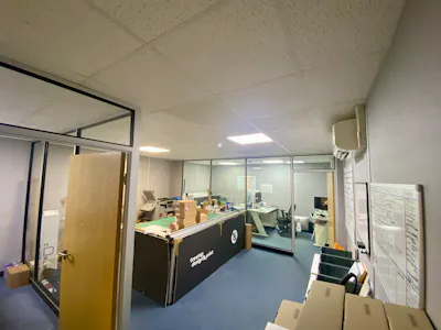 Unit 6 Bell Centre, Crawley, Industrial / Industrial / Warehouse For Sale - WEB IMG_0694.jpeg