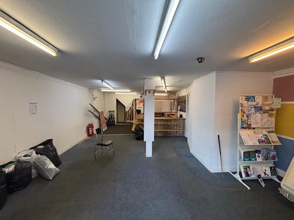 70 Shaw Street, Glasgow, Retail To Let - PHOTO20250728180827 2.jpg