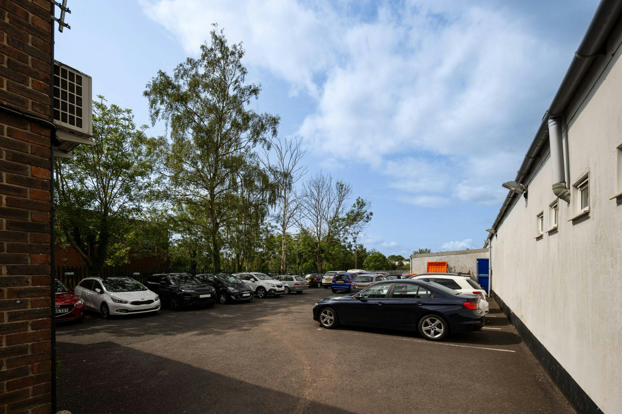 Investment in Waterlooville - photo 4