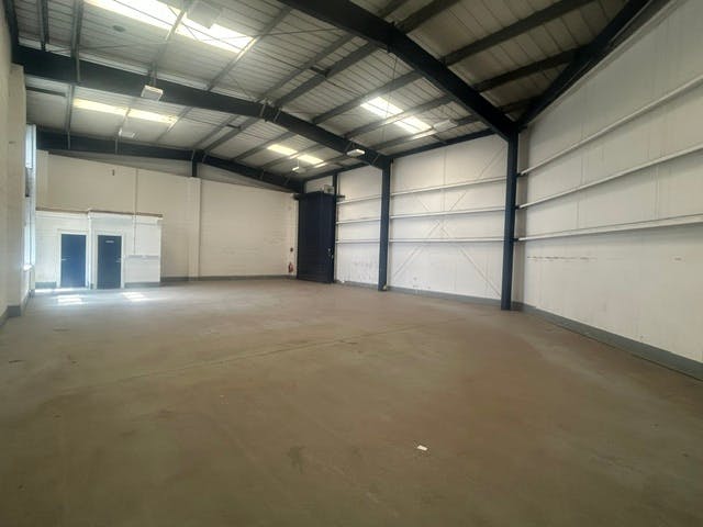 Unit 12 Westpoint, Vincients Road,, Chippenham, Industrial To Let - Interior.jpeg