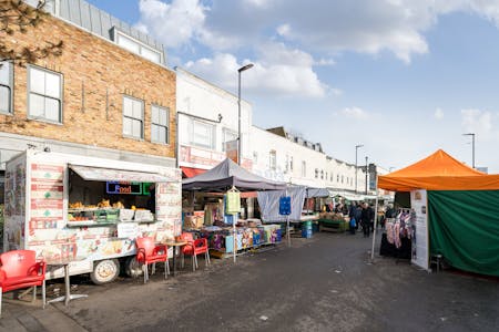 27 Ridley Road, Hackney, Retail For Sale - 67a1e294c80cb1240413 3.jpg