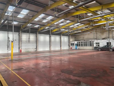 BT Fleet Depot, Weir Road, Wimbledon, Industrial To Let - image00012.jpeg